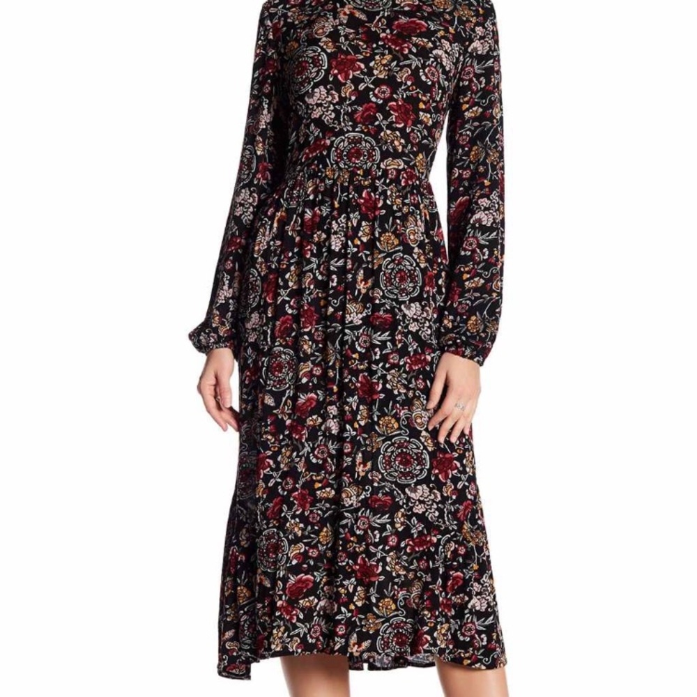 Wild Pearl Floral Midi Dress